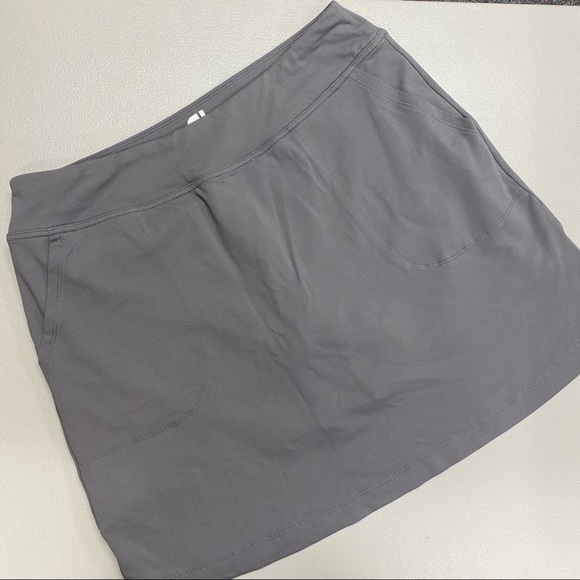 FootJoy Dresses & Skirts - FootJoy Skort Golf Tennis Skirt Mesh Lined Elastic